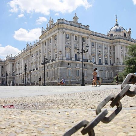 Opera Suites Madrid Exterior foto