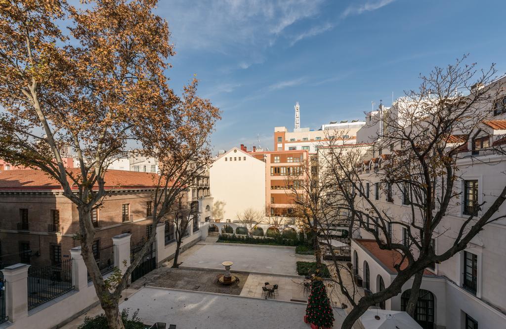 Opera Suites Madrid Exterior foto