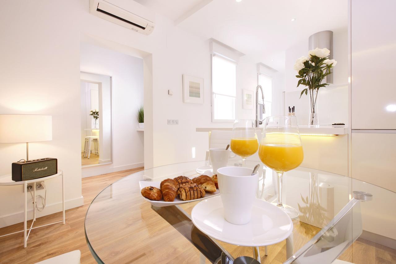 Opera Suites Madrid Exterior foto